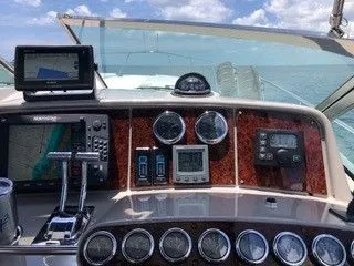 Slide: The Image of Formula Performance Cruiser 2003 - 4