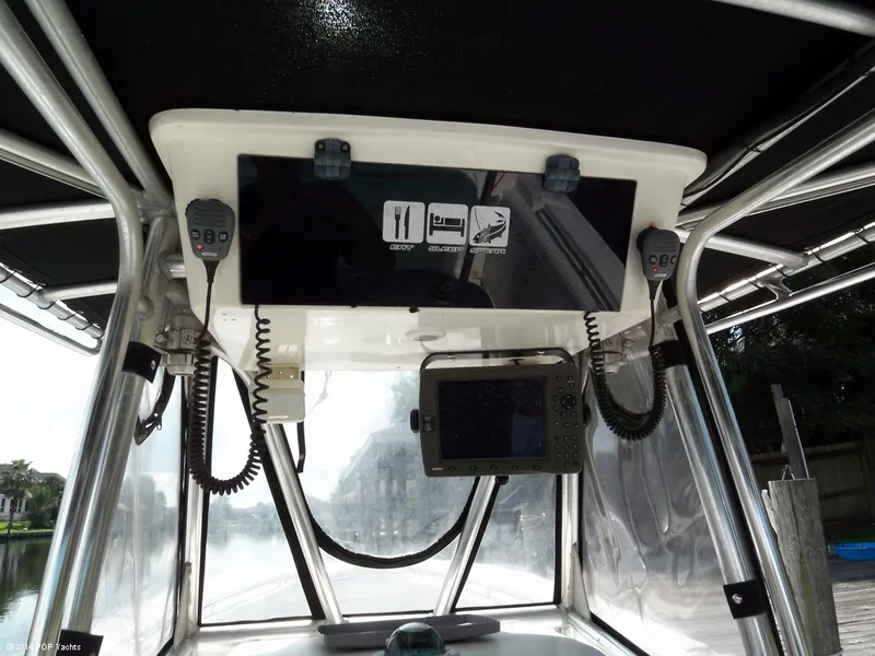 Slide: The Image of Wellcraft Scarab 35 Sport 2001 - 1