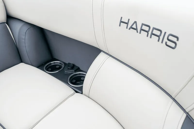 Slide: The Image of Harris Cruiser 210 2026 seat with cup holders. - 7