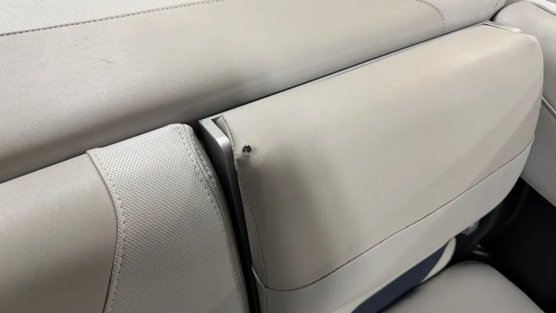 Slide: The Image of Malibu Wakesetter 24 MXZ 2017 - 49