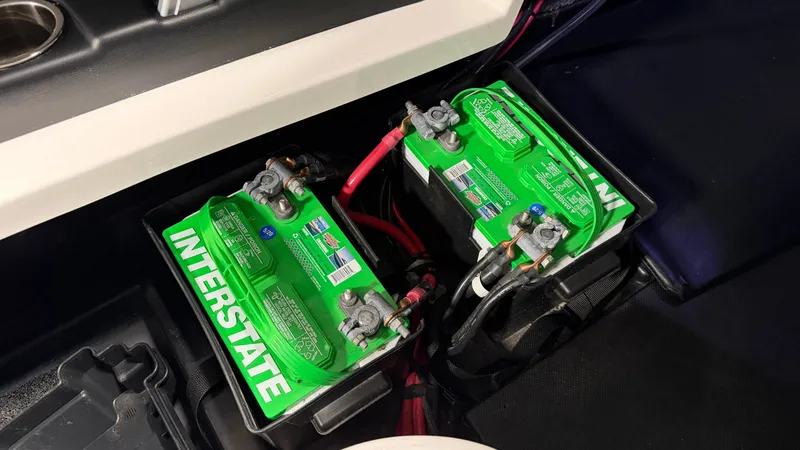 Slide: The Image of Malibu Wakesetter 24 MXZ 2017 - 62