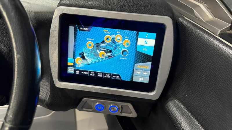 Slide: The Image of Malibu Wakesetter 24 MXZ 2017 - 80