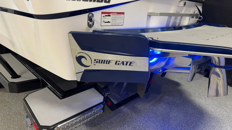 Slide: The Image of Malibu Wakesetter 24 MXZ 2017 - 9