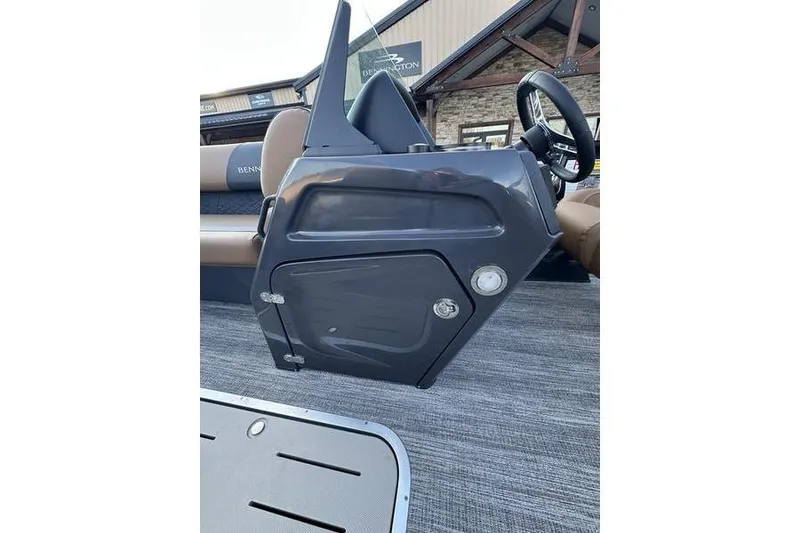 Slide: The Image of 2026 Bennington S Swingback 23 SSB ESP boat console and seating area. - 21