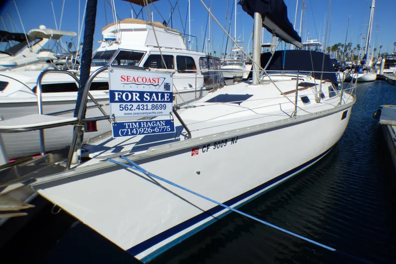 Slide: The Image of 1994 Hunter Legend 35.5 sailboat for sale at marina, contact Seacoast Yachts. - 2