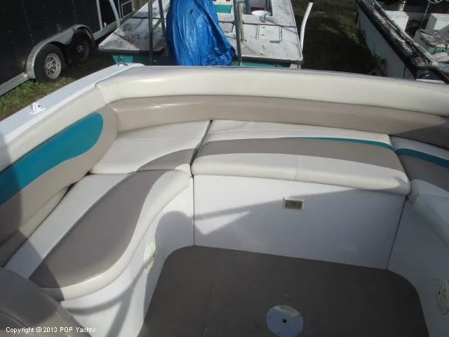 Slide: The Image of Four Winns 225 Sundowner 1996 - 8