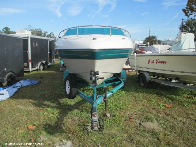 Slide: The Image of Four Winns 225 Sundowner 1996 - 9