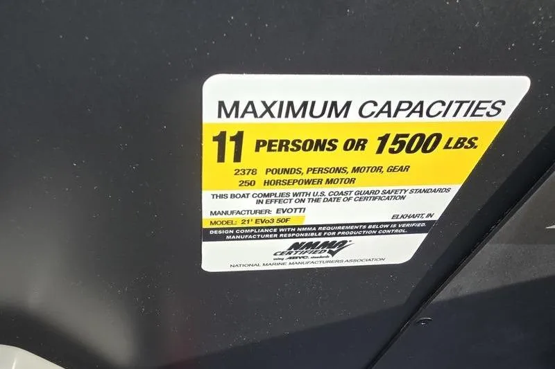 Slide: The Image of Evotti 521QL 2026 boat capacity label: 11 persons or 1500 lbs, 250 horsepower. - 2