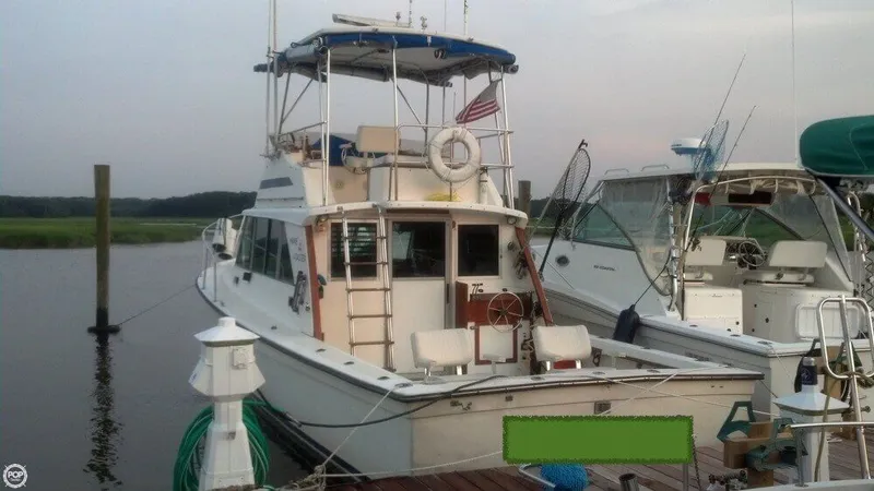 Slide: The Image of Henriques 35 Maine Coaster Sportfisherman 1984 - 7