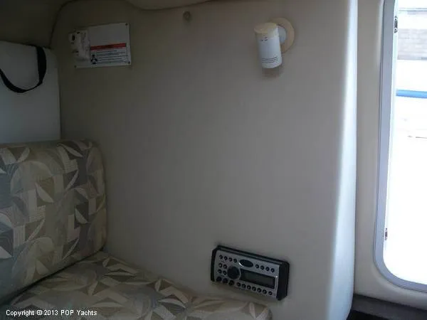 Slide: The Image of Four Winns 215 Sundowner 2006 - 4