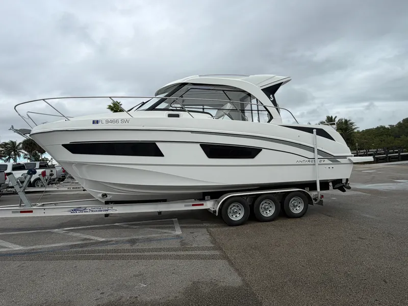 The Image of Beneteau 27 Antares 2021 - 0