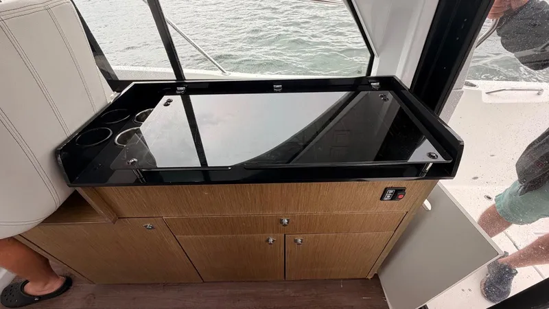 Slide: The Image of Beneteau 27 Antares 2021 - 17