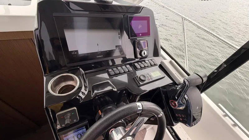 Slide: The Image of Beneteau 27 Antares 2021 - 18