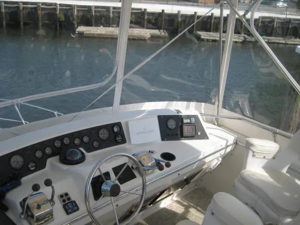 Slide: The Image of Chris-Craft 372 Catalina 1989 - 8