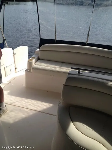 Slide: The Image of Rinker 342 Fiesta Vee 2004 - 5