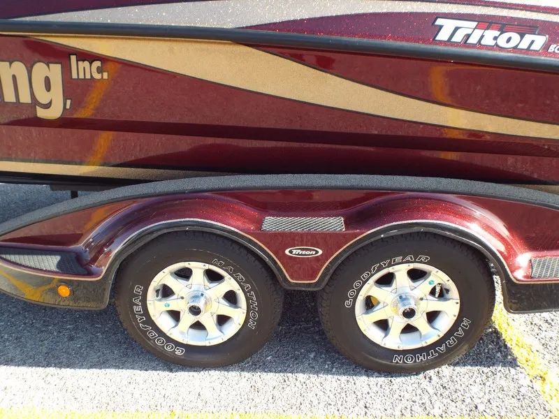 Slide: The Image of Triton 215X Walleye/Bass Boat 2008 - 7