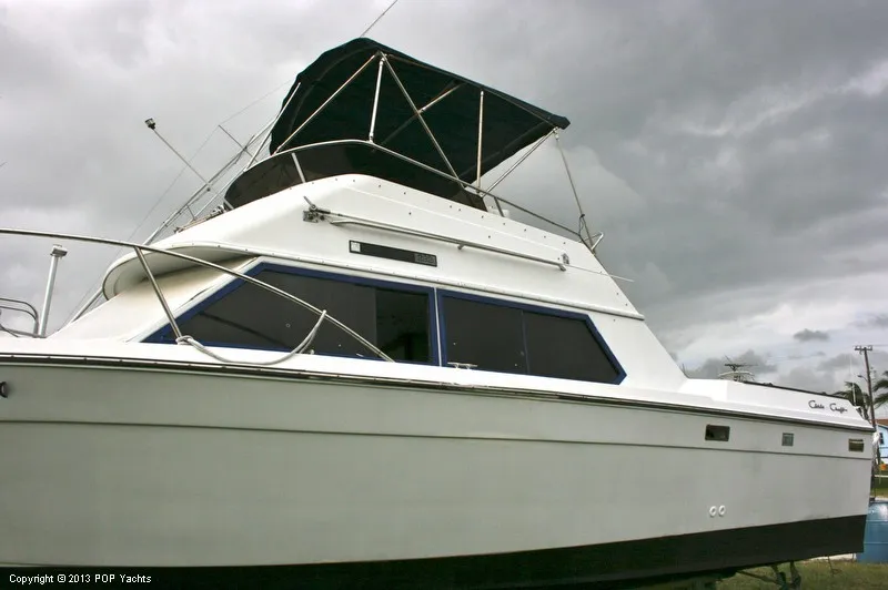 Slide: The Image of Chris-Craft 292 Catalina 1988 - 5