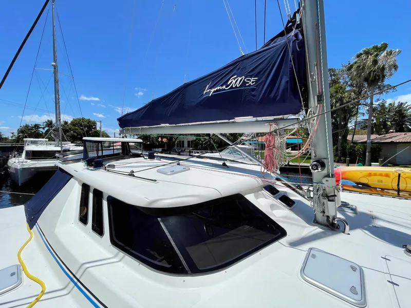 Slide: The Image of 2016 Knysna 500 SE yacht docked in marina. - 30