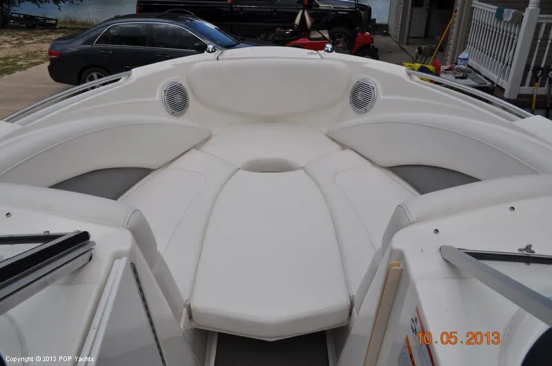 Slide: The Image of Bayliner 225 Flight Series 2009 - 9