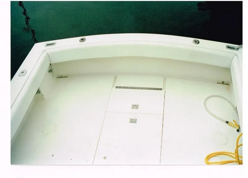 Slide: The Image of Phoenix Bass Boat 29 Sportfish 1986 - 4