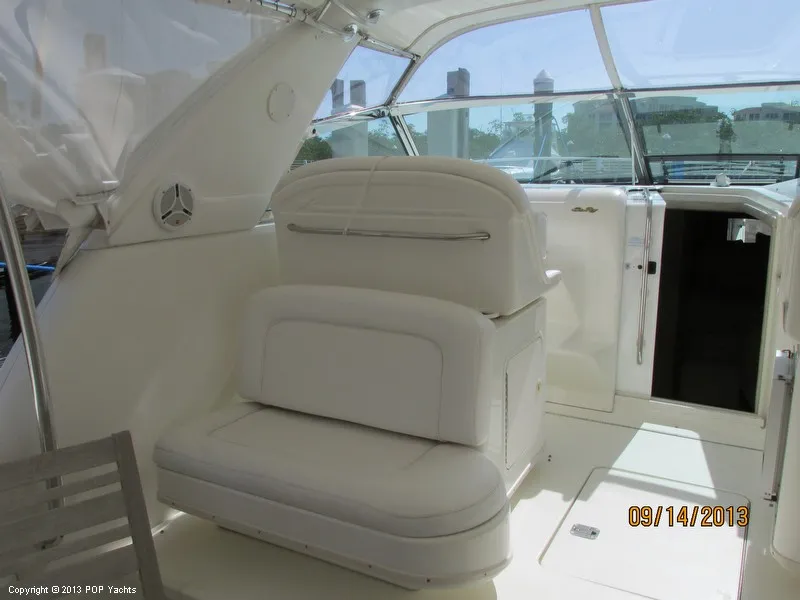 Slide: The Image of Sea Ray 370 Express Cruiser 1997 - 3