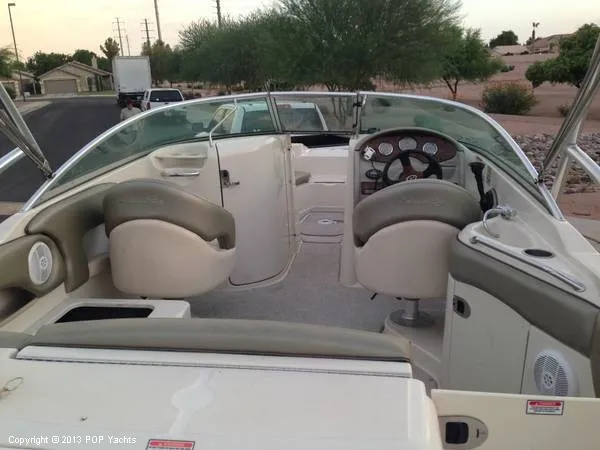 Slide: The Image of Sea Ray 220 Sundeck 2005 - 6