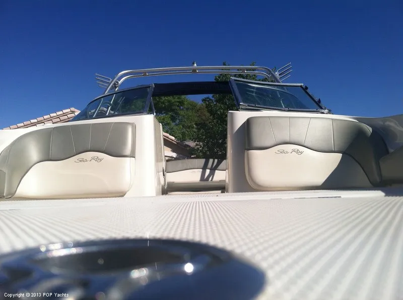 Slide: The Image of Sea Ray 220 Sundeck 2005 - 9