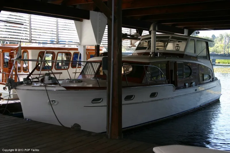 Slide: The Image of Chris-Craft 46 Double Cabin Flybridge 1949 - 3