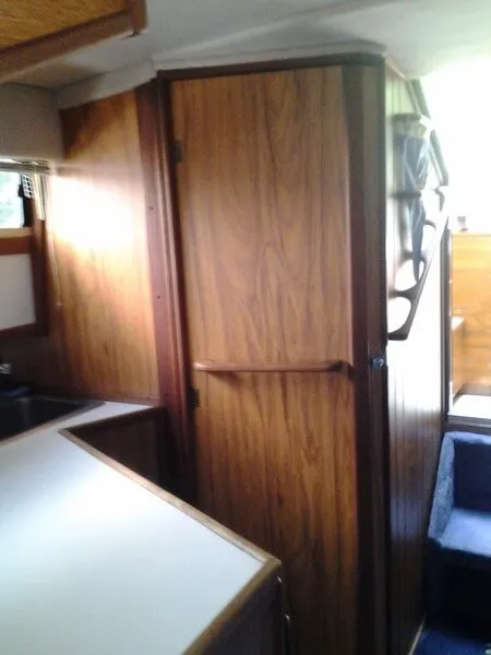 Slide: The Image of Sea Ray 30 Express 1978 - 9