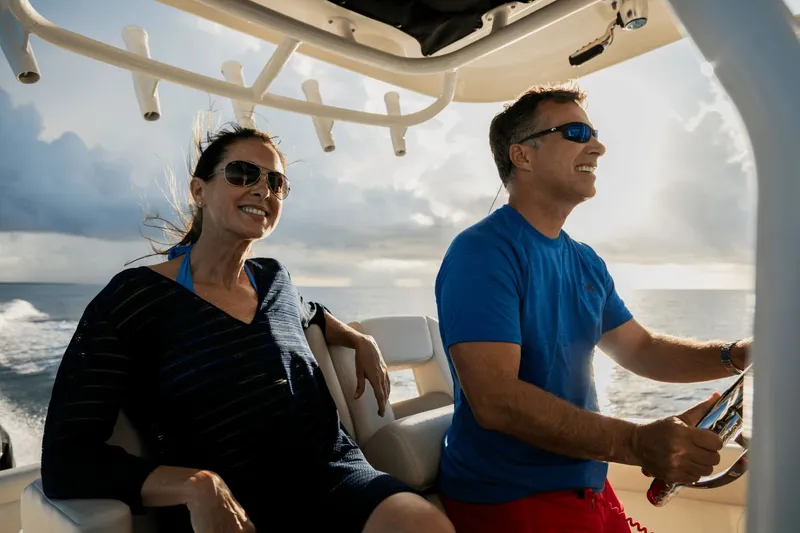 Slide: The Image of Boston Whaler 280 Outrage 2026 - 27
