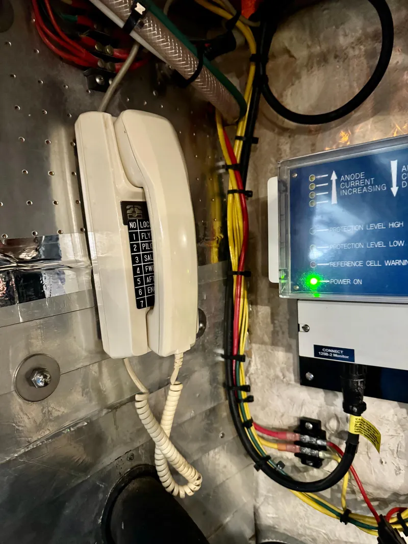 Slide: The Image of McKinna 48 Pilothouse 1997 - 55