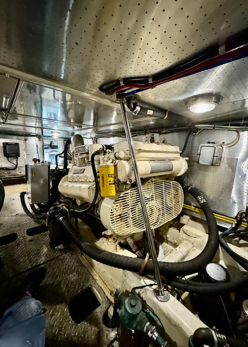 Slide: The Image of McKinna 48 Pilothouse 1997 - 66