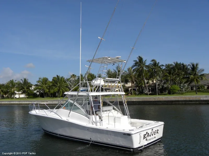 Slide: The Image of Luhrs 360 SX 2005 - 10