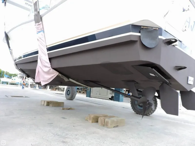 Slide: The Image of Luhrs 360 SX 2005 - 7