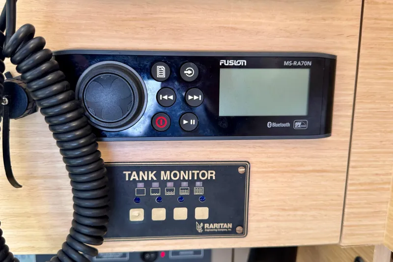 Slide: The Image of Fusion MS-RA70N stereo and tank monitor on 2018 Beneteau Oceanis 35.1 yacht. - 34