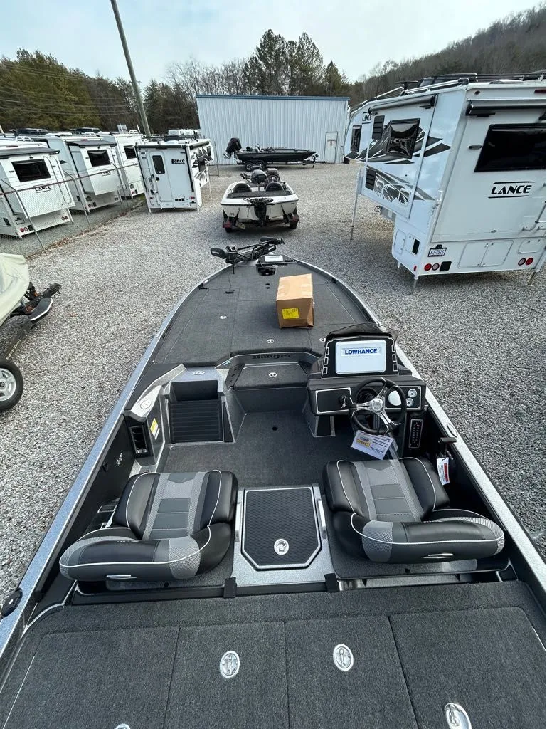 Slide: The Image of Ranger Z500 Series Z521 2026 - 7