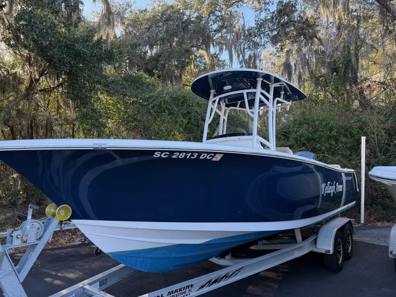 The Image of Sportsman Heritage 231 Center Console 2015 - 1