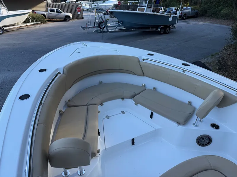 Slide: The Image of Sportsman Heritage 231 Center Console 2015 - 11