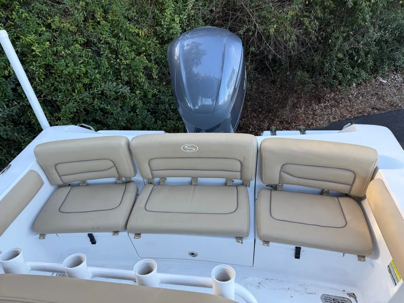 Slide: The Image of Sportsman Heritage 231 Center Console 2015 - 5