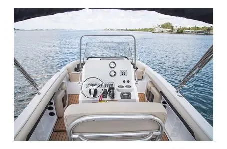 Slide: The Image of Hurricane Center Console CC 21 OB 2017 - 11