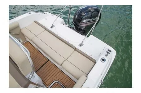 Slide: The Image of Hurricane Center Console CC 21 OB 2017 - 3