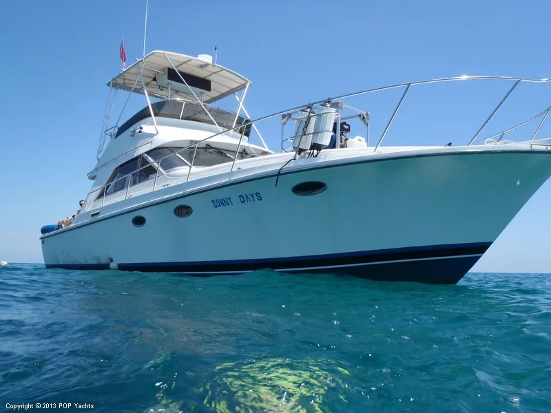 Slide: The Image of Trojan 37 SF (11 meter - Dive Boat) 1985 - 4