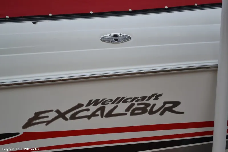 Slide: The Image of Wellcraft 260 Excalibur 2002 - 8