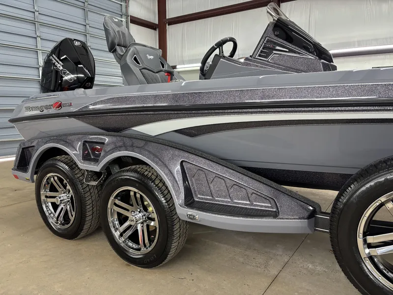 Slide: The Image of Ranger Z Comanche Z520R Cup Equipped 2026 - 14