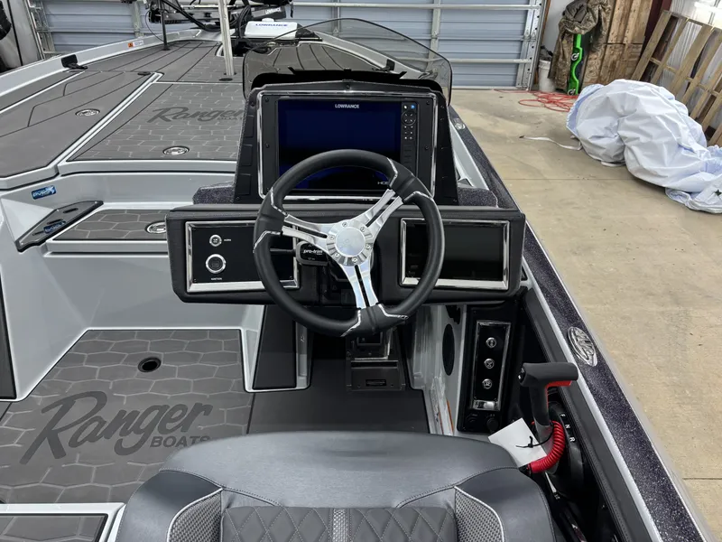 Slide: The Image of Ranger Z Comanche Z520R Cup Equipped 2026 - 6