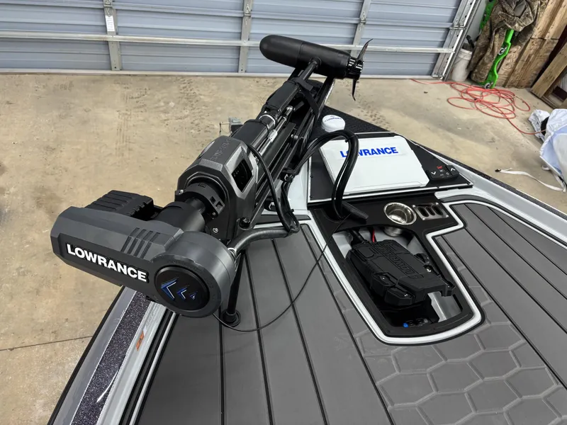 Slide: The Image of Ranger Z Comanche Z520R Cup Equipped 2026 - 7