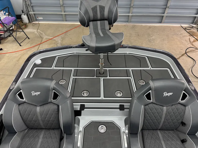 Slide: The Image of Ranger Z Comanche Z520R Cup Equipped 2026 - 9