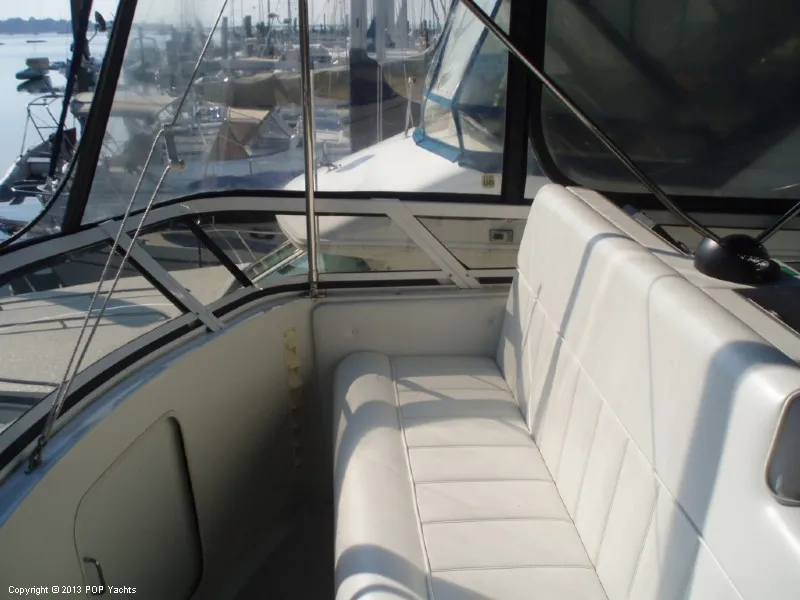 Slide: The Image of Carver Yachts 405 Aft Cabin 1998 - 10