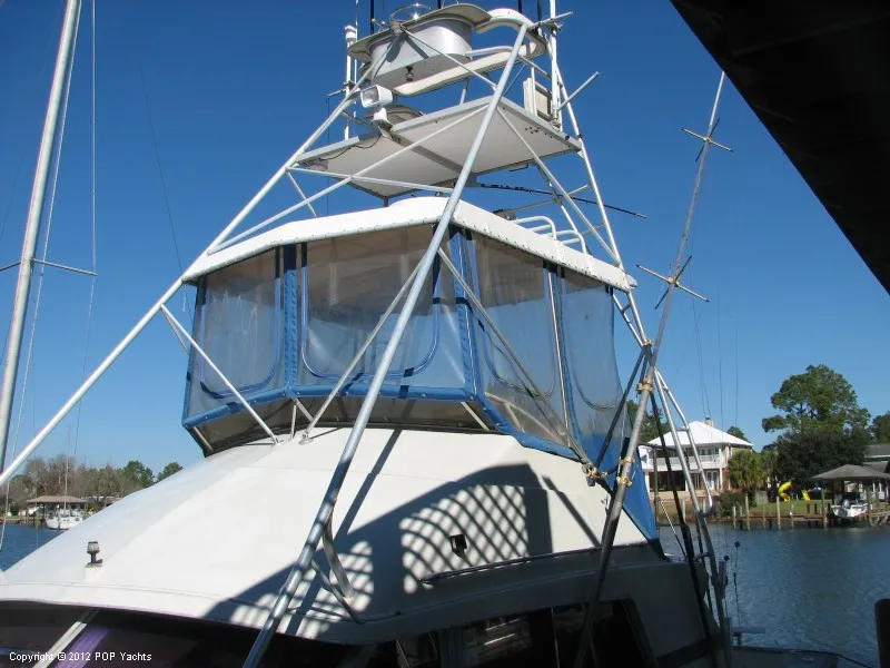 Slide: The Image of Bertram 33 Flybridge Fisherman 1980 - 7