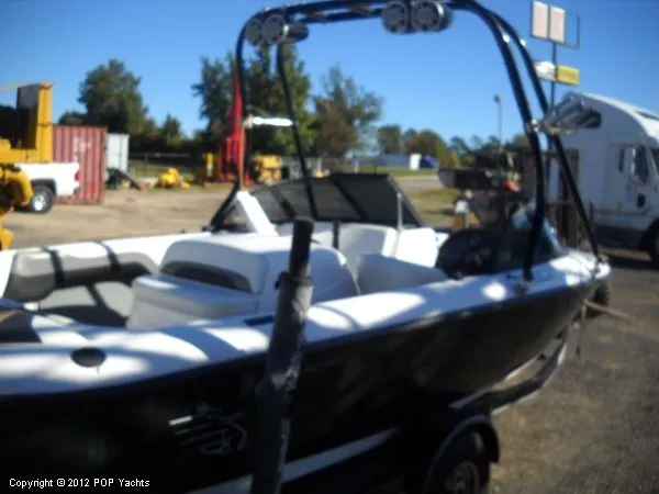 Slide: The Image of Moomba 20 Outback 2000 - 2
